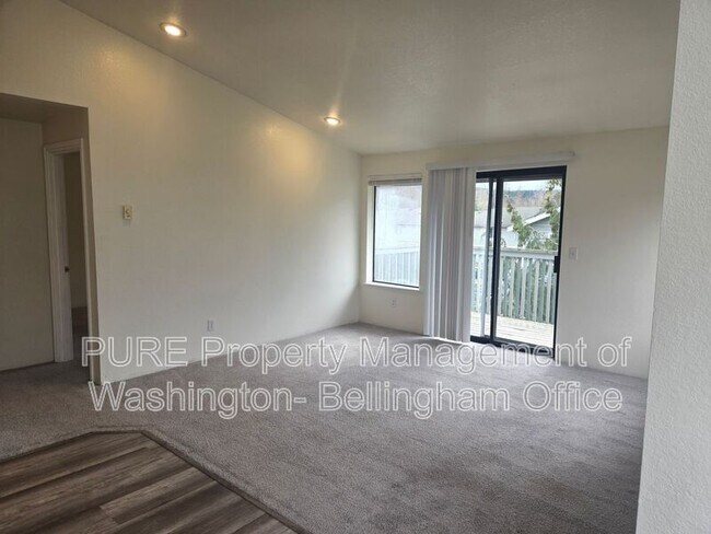 Foto del edificio - 1720 Texas St