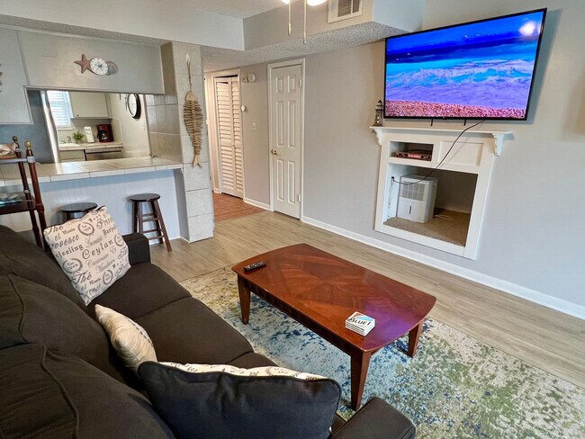 Building Photo - 330 Bluefish Dr