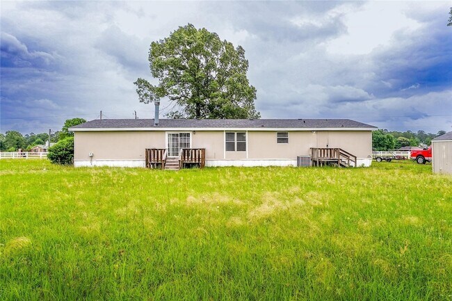 Building Photo - 9824 Stone Ranch Blvd