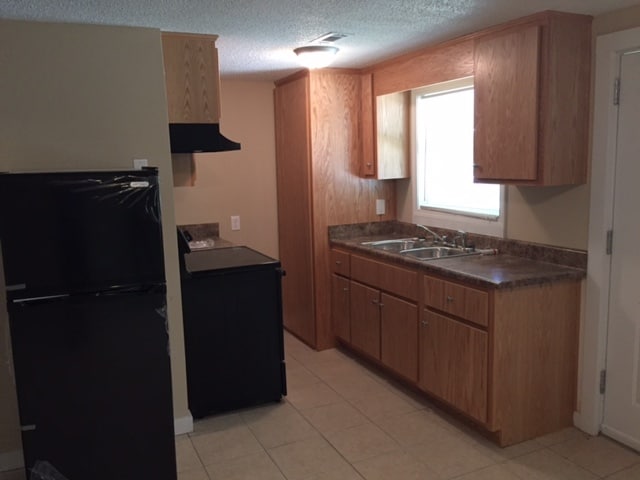 Kitchen - 418 Walter St Rome GA