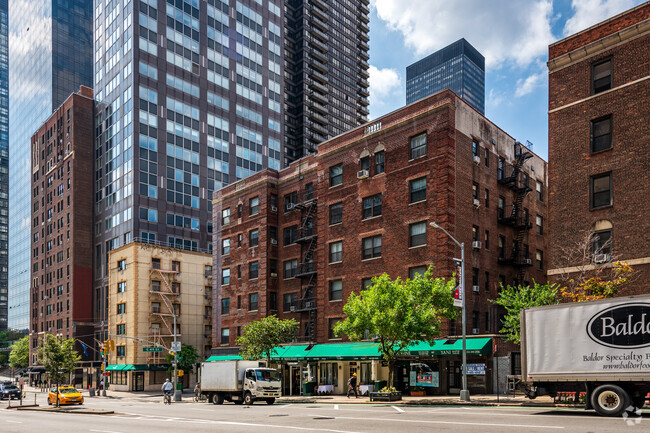 Building Photo - Beekman Court