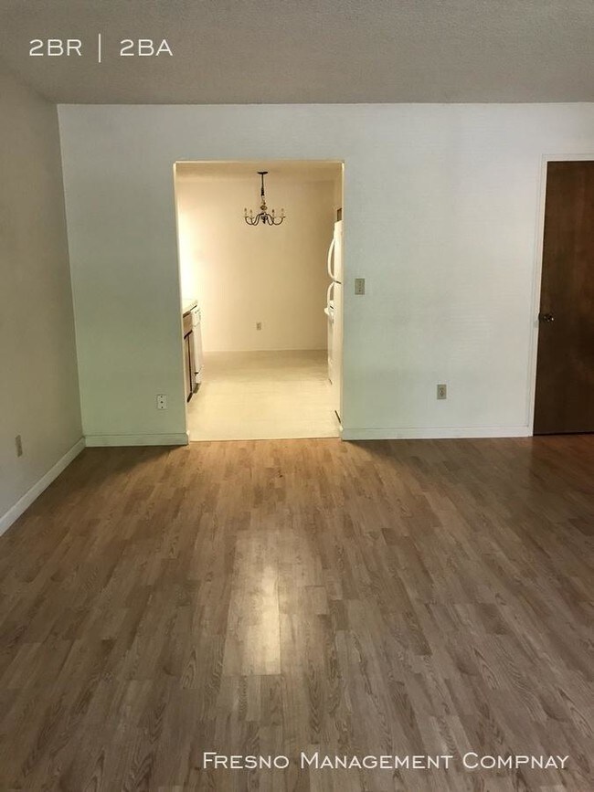 Building Photo - 2 bedroom in Fresno CA 93710