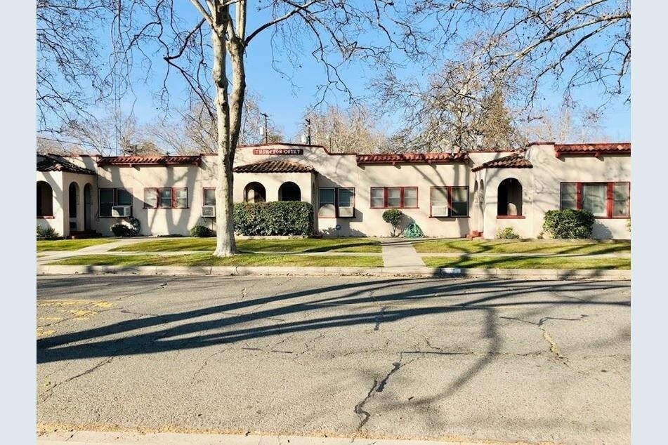 Primary Photo - 1123 E Marshall St