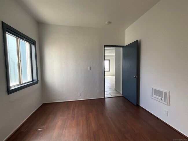 Foto del edificio - 3773 Ocean Front Walk