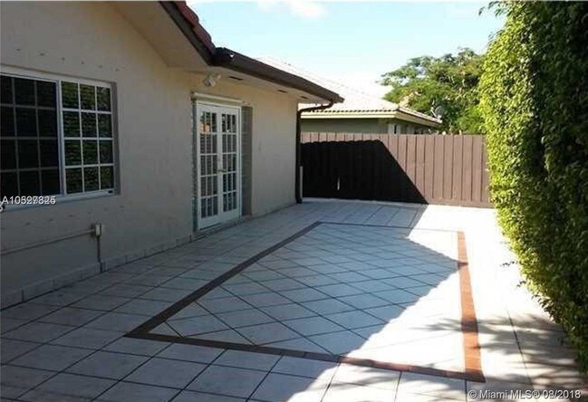 Building Photo - 16361 SW 78th Terrace