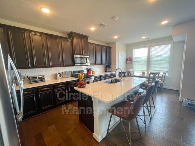 Building Photo - 13411 Launders St
