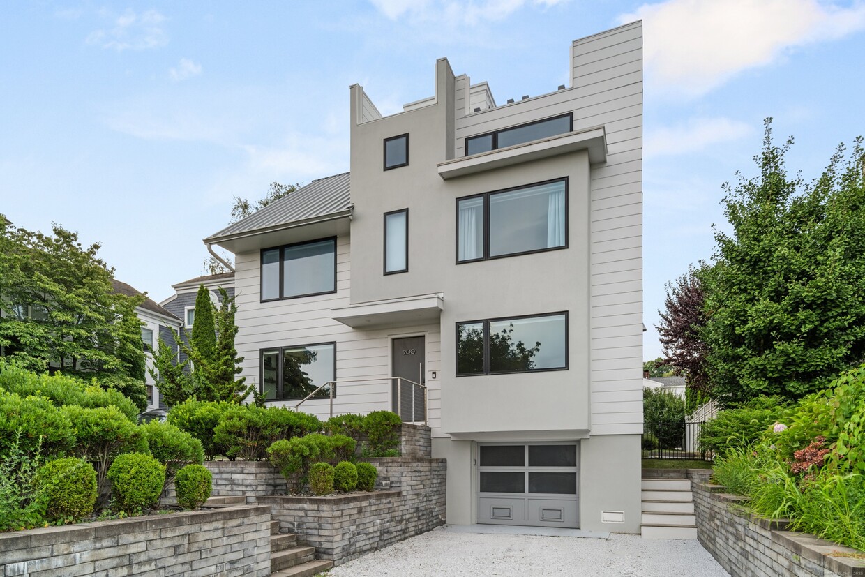 Foto principal - 200 Hillspoint Rd