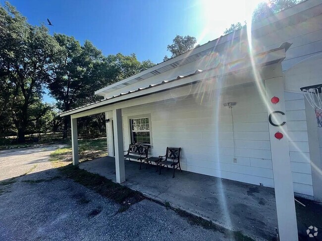 Building Photo - 10307 Timmons Rd