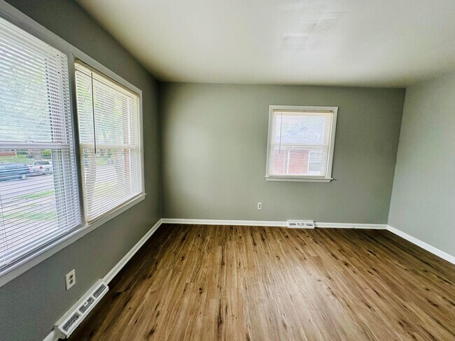 Foto del edificio - 749 Terrace View Dr