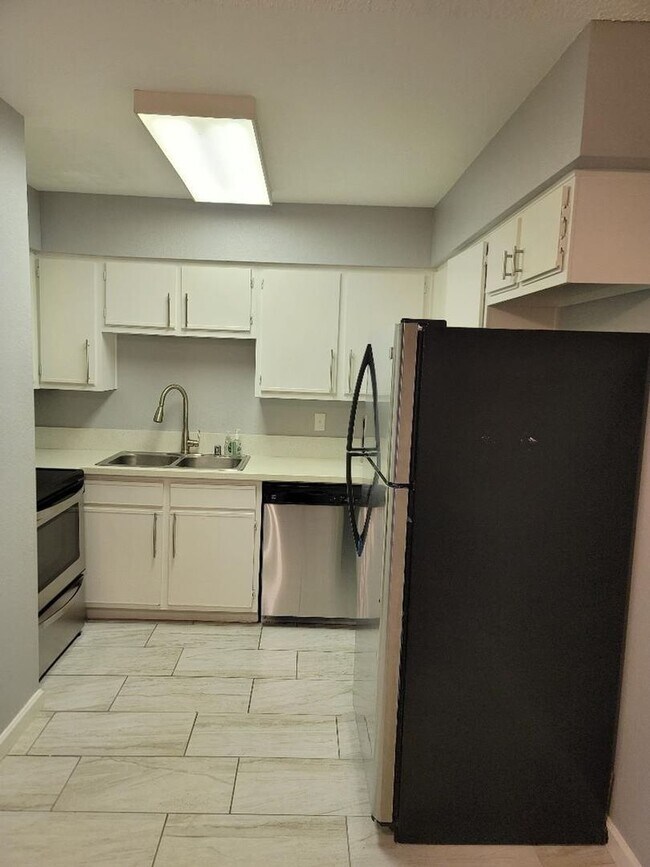 Foto del edificio - 1 Bedroom Condo in Las Vegas