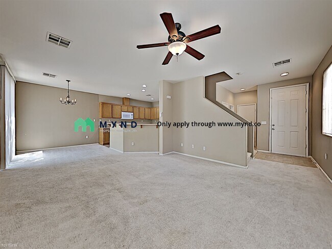 Foto del edificio - 3913 Prescott Pines St