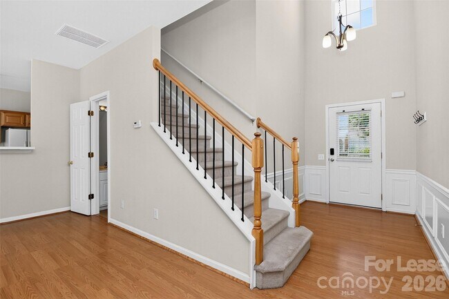 Foto del edificio - 8115 Kincaid Ct