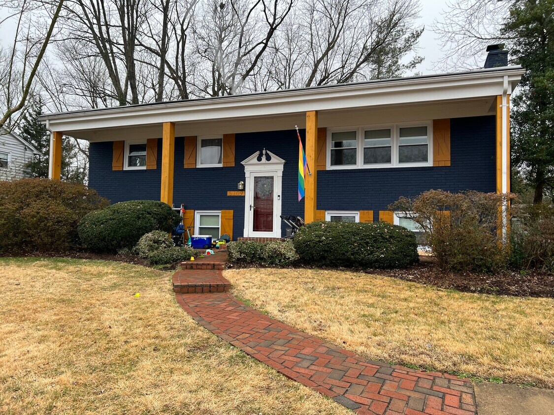 5709 Marble Arch Way, Alexandria, VA 22315 House Rental in Alexandria, VA