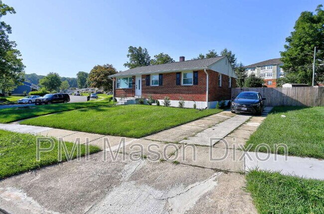 Building Photo - 8523 Fieldway Dr