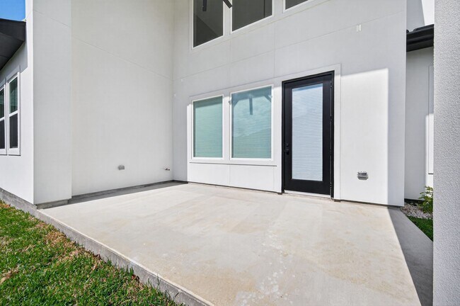 Foto del edificio - 7507 Faldo Dr