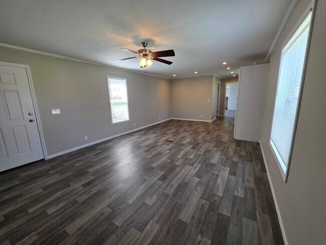 Foto del edificio - 3684 Willow Ct