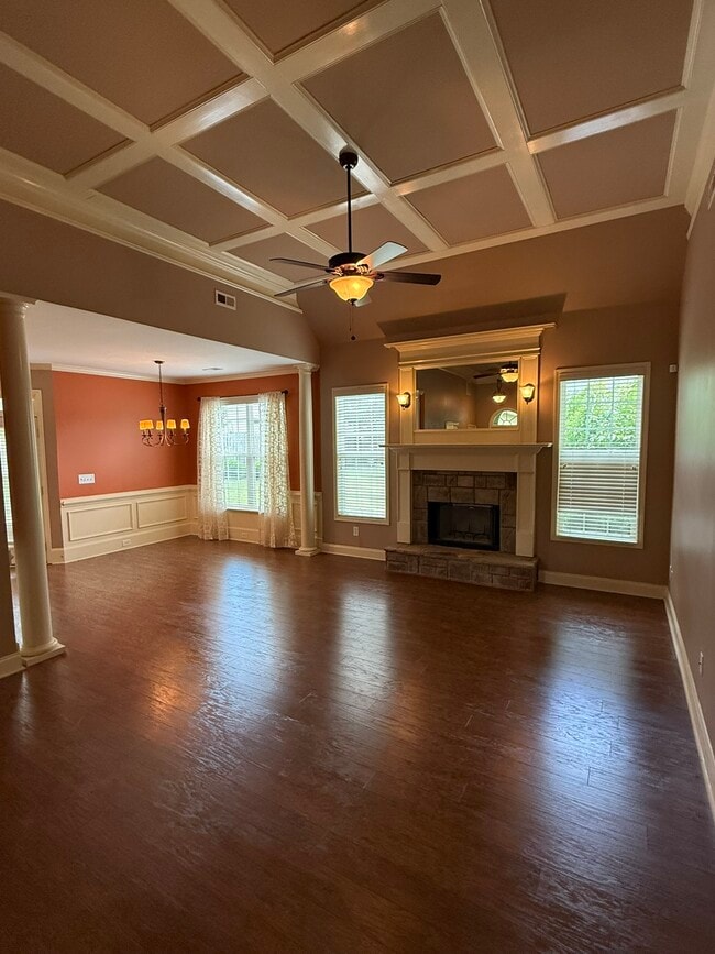 Living Room - 367 Stillwood Dr