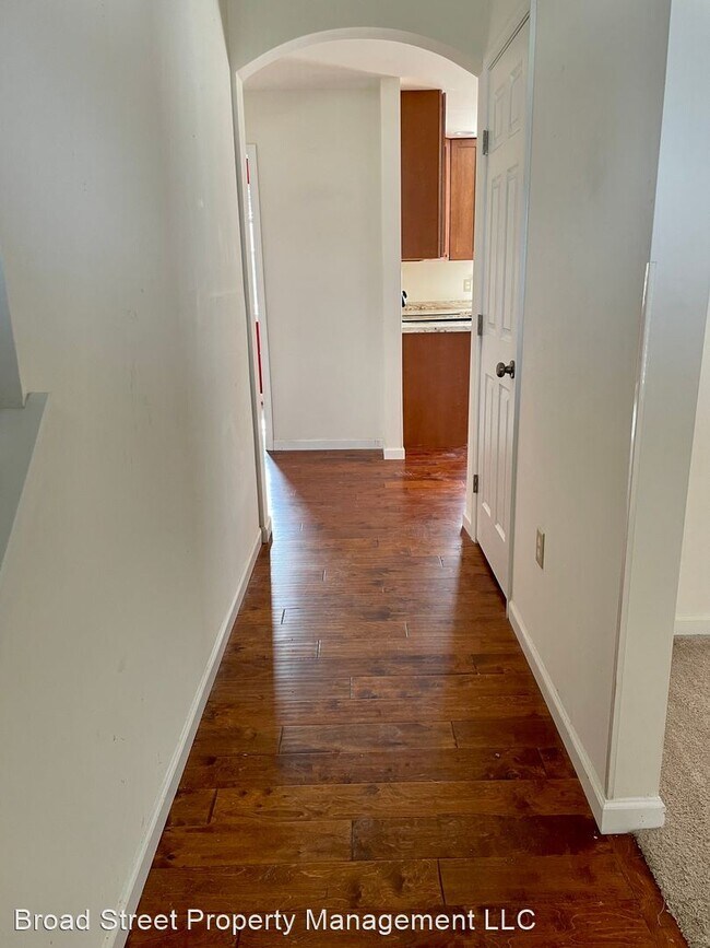 Building Photo - 4 br, 2.5 bath House - 21 Katherine's Way