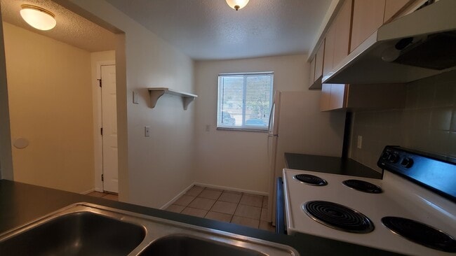 Building Photo - 5416 Reef Dr