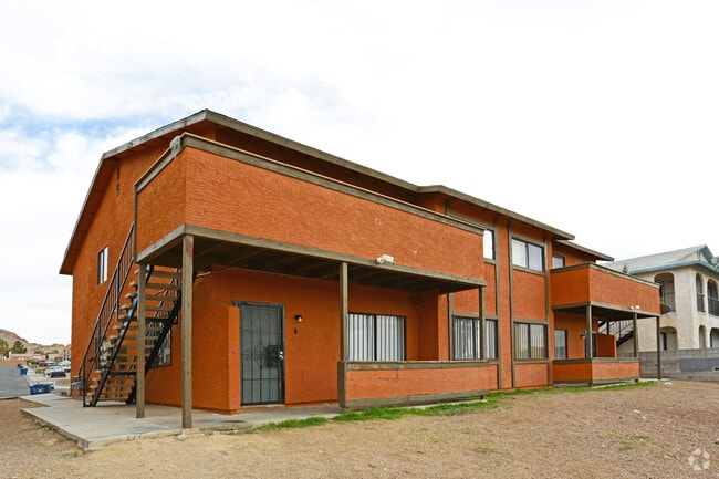 Building Photo - 2293 Exeter Dr