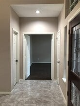 Building Photo - 2206 Lashley Ct