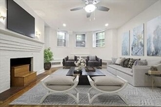 Building Photo - 255 Beacon St