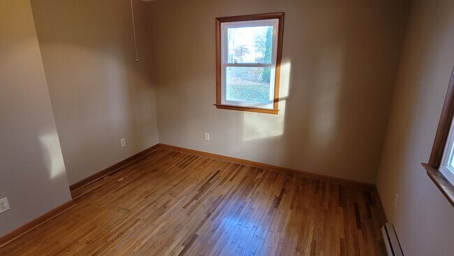 Foto del edificio - 433 Kenmore St