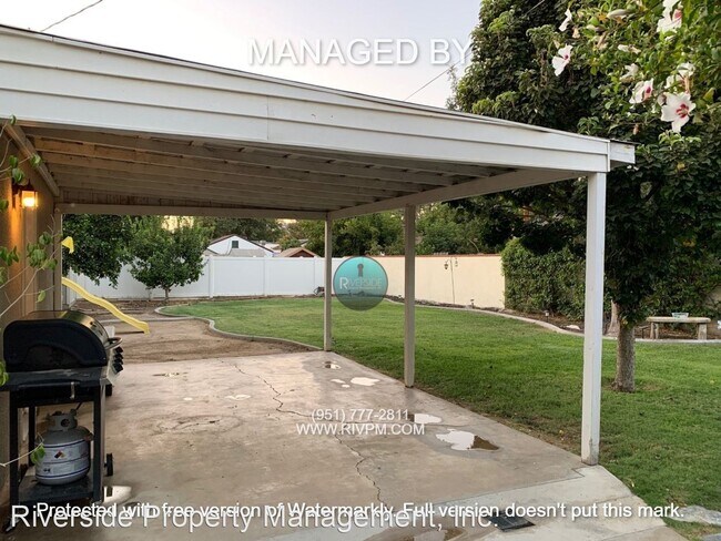 Foto del edificio - 2 br, 1 bath House - 3069 Cedar St