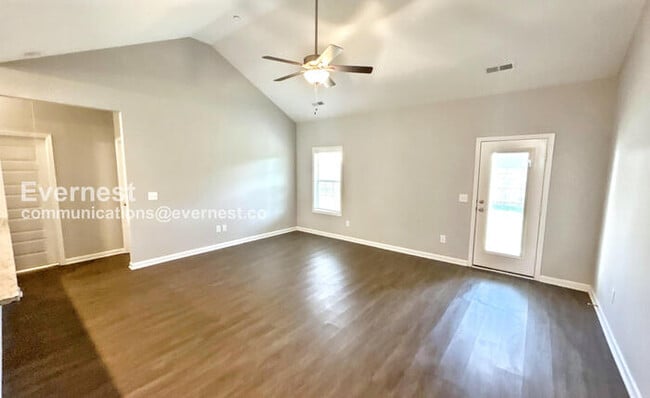 Foto del edificio - 1024 Echo Rdg Rd