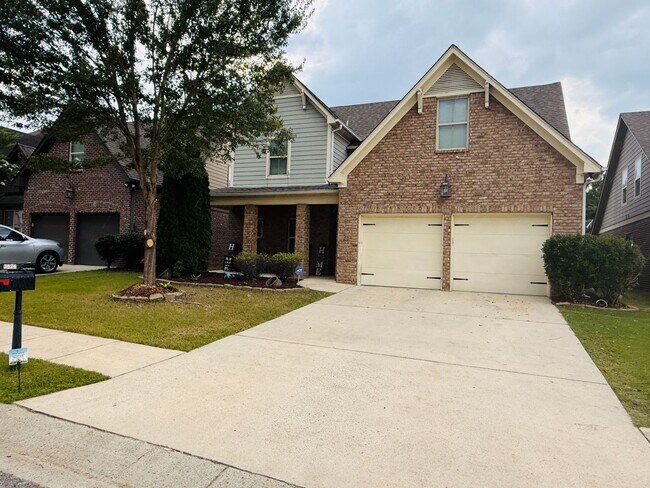 Foto del edificio - Black Creek Station – Just 8 Minutes from ...