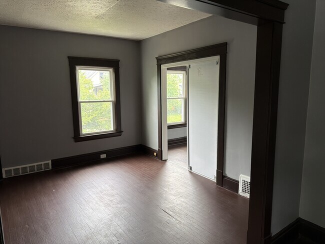 Foto del edificio - 3552 E 138th St