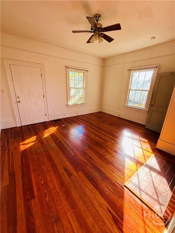 Foto del edificio - 75 Arch St