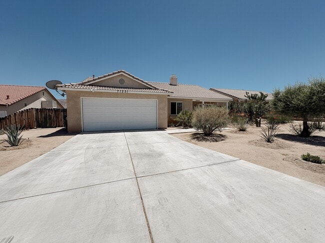 Foto del edificio - 71531 Sunnyvale Dr