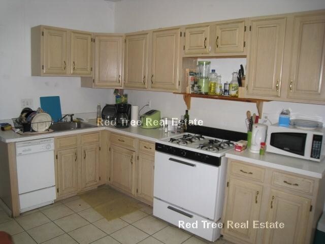 Building Photo - 43 Orkney Rd