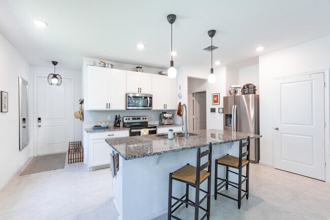 Foto del edificio - 869 Seabright Ave