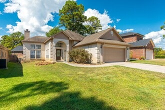 Building Photo - 3631 Country Club Blvd