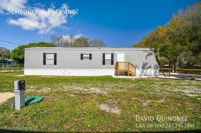 Foto del edificio - 5337 Village Ln