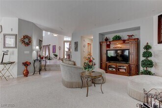 Building Photo - 875 Chaste Ct