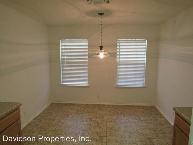 Foto del edificio - 4 br, 2 bath House - 5625 Caraway Bend