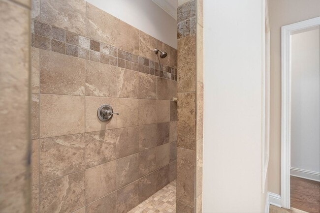 Foto del edificio - 116 Chestnut Ridge