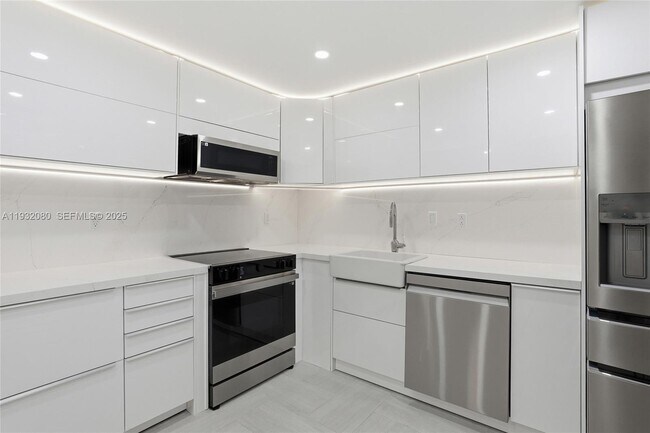 Foto del edificio - 101 Ocean Ln Dr