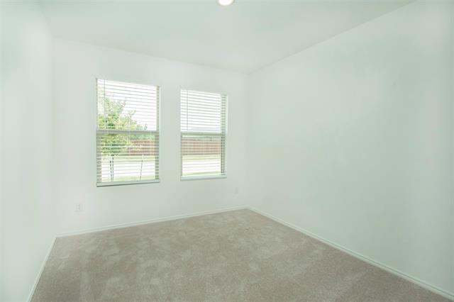 Foto del edificio - 2905 Kings Table Ct