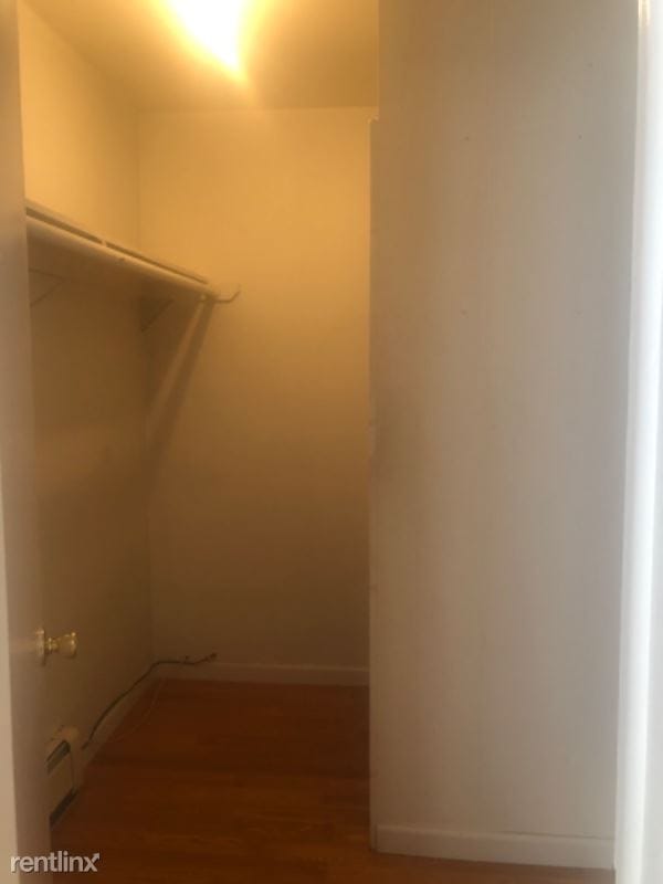 Foto del edificio - 6121 Grand Ave