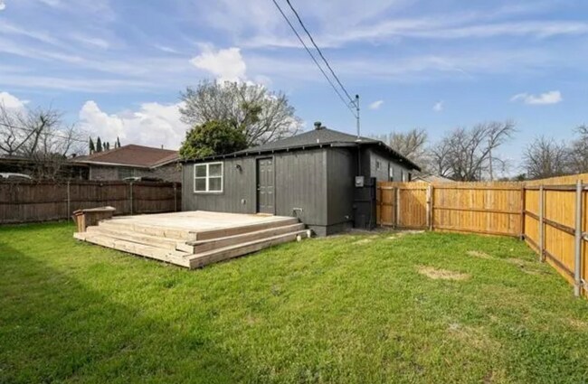 Foto del edificio - 1200 S Brighton Ave