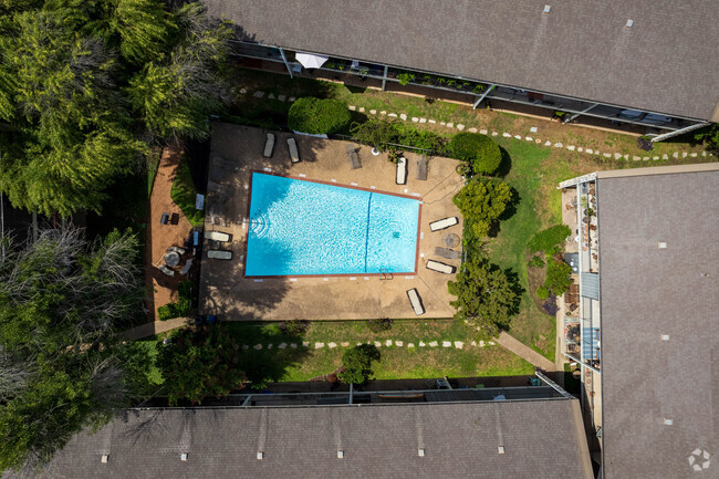 Aerial Photo - Riverwalk Condominiums