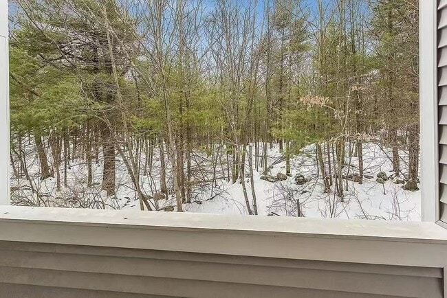 Building Photo - 118 Burkhall St