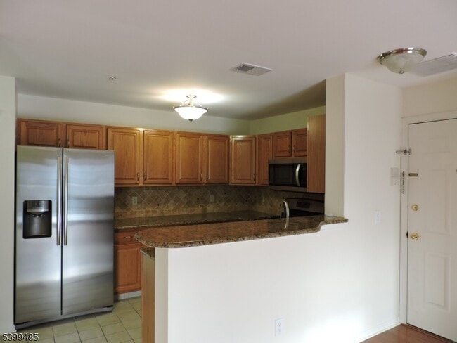 Foto del edificio - 44 Ridgedale Ave