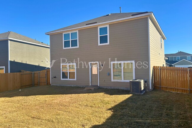 Foto del edificio - 916 Burlington Ave