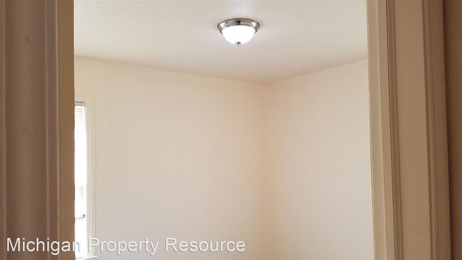 Building Photo - 3 br, 1 bath House - 7361 Greenview
