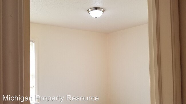 Foto del edificio - 3 br, 1 bath House - 7361 Greenview